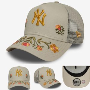 New Arrivals Snapback Hat 124