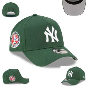 New Arrivals Snapback Hat 240