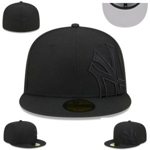 Classic Style Fitted Hat 24