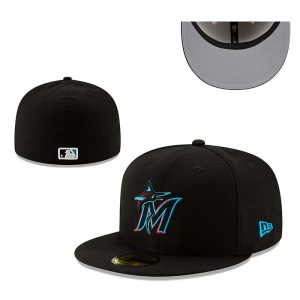 Classic Style Fitted Hat 4