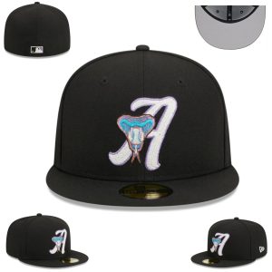 Classic Style Fitted Hat 44