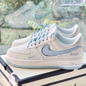Nike Air